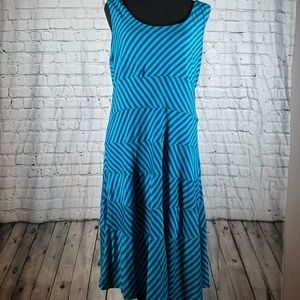 EUC - cute, comfortable pull-over dress